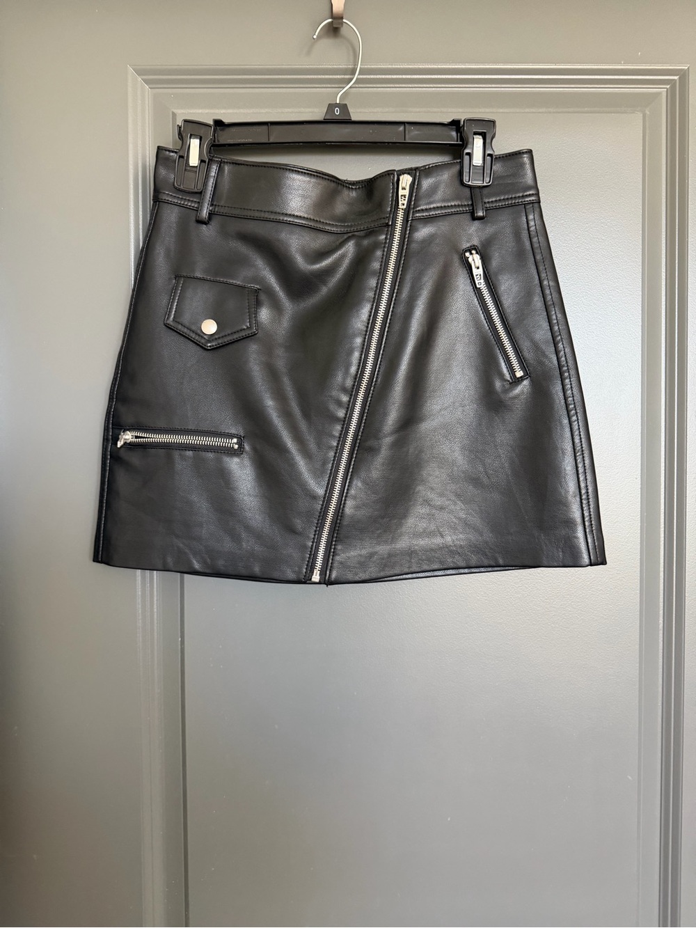 BlankNYC Black Faux Leather Zip-Front Mini Skirt